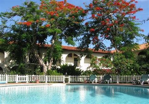 Charela Inn $103 ($̶4̶1̶9̶). Negril Hotel Deals & Reviews - KAYAK