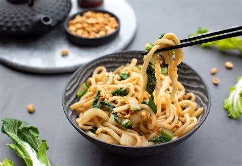 A Guide To Udon Noodles — With Tips Uses And Recipes