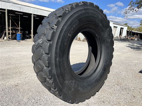 27 00R49 Goodyear OTR Tire E 3 L 3 G 3 RL 2 2 Star CONDITION Used