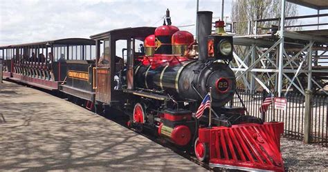 Cedar Point Lake Erie Steam Locomotives That Thrill Steam Giants