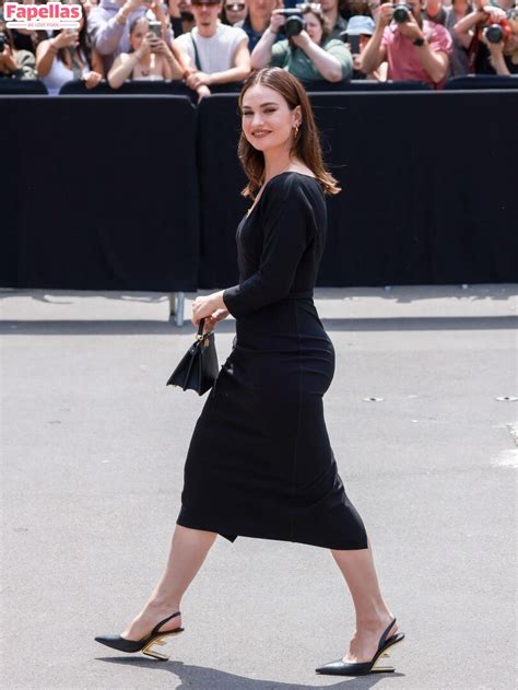 Lily James Aka Lillyjames Aka Lilyjamesofficial Nude Leaks OnlyFans