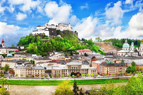 Round Trip Shared Transfer From Cesky Krumlov To Salzburg