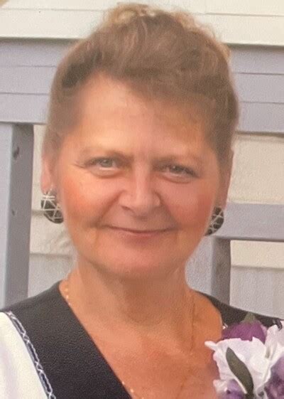 Obituary Laura Jeanne Wood Of Vinton Iowa Teahen Funeral Home