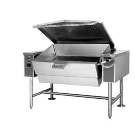 Silver Capacity 150 Litre SS Electric Tilting Bratt Pan For