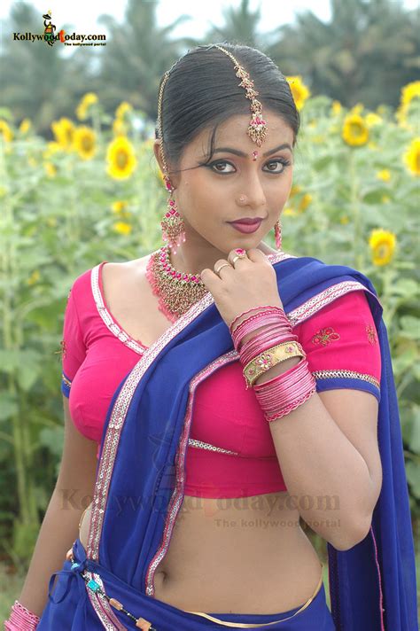 Shamna Kasim Hot Navel Angelina Blog