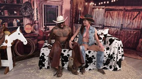 A Yee Haa Barn Fuck American Amateur Amateur Porn By FapHouse XHamster