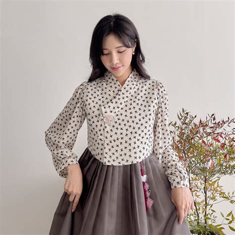 Korean Women S Modern Hanbok Daily Hanbok For Fall And Winter 11 올리브 Etsy