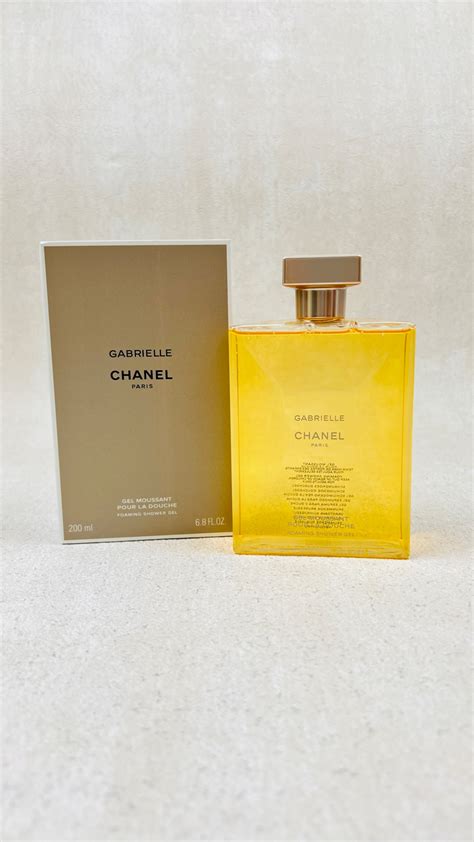 Butiqque Parfum Chanel Gabrielle Shower Gel Woman Box Defect