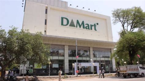 Avenue Supermarts Sales Take Hit As D Mart Shutters Half Store Fleet