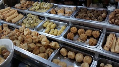 Unik Banget Nih Prasmanan Bakso Bakso Kota Cak Man Malang Meatball