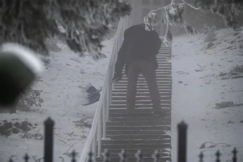 Big freeze and summer-like heat: Wild weather hits the US | The Straits ...