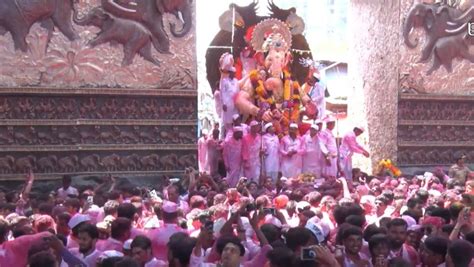 Lalbaugcha Raja Visarjan Live यहां देखें लालबाग के राजा का लाइव