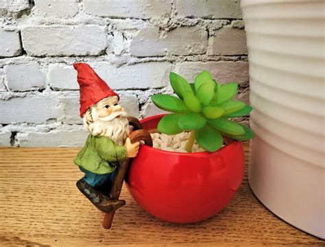 Mini Gnome Pot Hugger Fairy Garden Terrarium Plant Decoration Mini