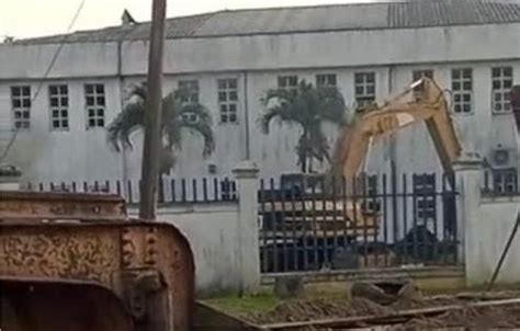 Rivers Govt Set To Rebuild Demolished Assembly Complex Businessday Ng