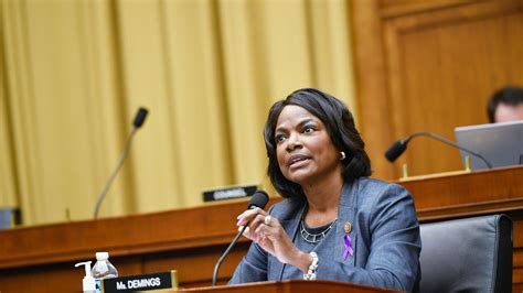 Congresswoman Val Demings Makes U S Senate Run Official Essence