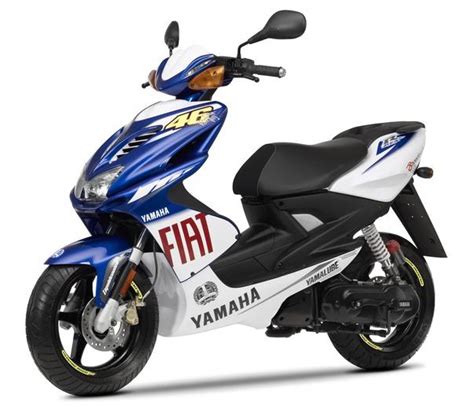 Review Of Yamaha Aerox Yq Pictures Live Photos Description