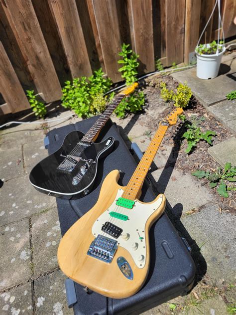 Brothers in Arms... : r/guitarporn