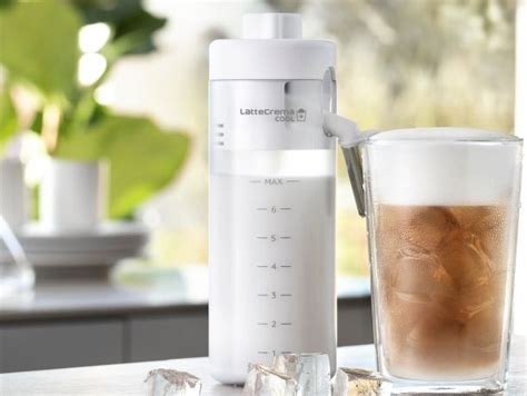 Eletta Explore Cold Brew Delonghi Brewing