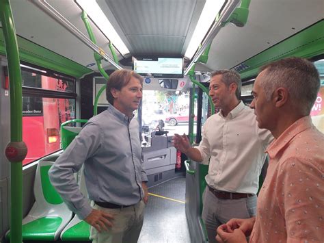 Los Autobuses Urbanos De Alicante Estrenan Pantallas Con El Aviso De