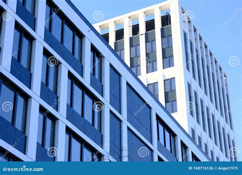 Fassade Eines Modernen B Rogeb Udes Im Neuen Zeitgen Ssischen Business