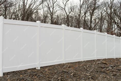 Premium Photo | White vinyl fence