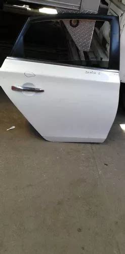 Puerta Trasera Derecha Nissan Sentra 2013 2019 Blanca Meses sin interés