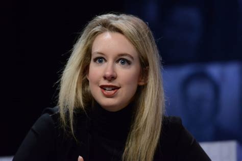 硅谷“女版乔布斯”被裁决诈骗罪名成立 霍尔姆斯 Theranos 血液检测公司 大纪元