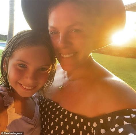 Pink Shares Sunset Selfie Of 10 Year Old Daughter Willow Sage Hart After 16th Wedding