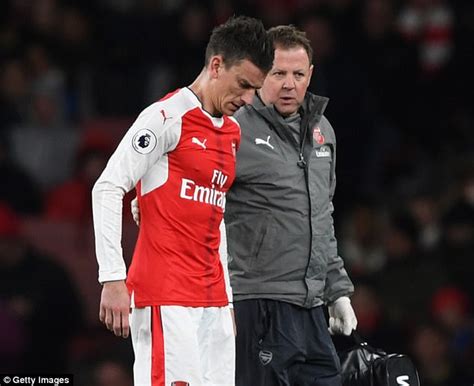 Arsenal News Laurent Koscielny Could Miss Tottenham Game Daily Mail