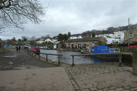 Top Of Bingley Five Rises Ds Pugh Geograph Britain And Ireland