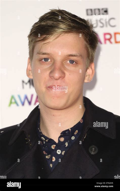 George Ezra Bbc Music Awards Hi Res Stock Photography And Images Alamy