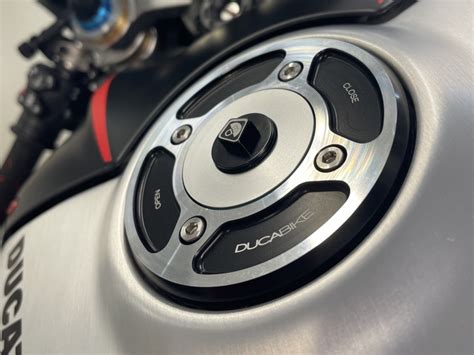 Ducabike Tankdeckel Silber Ducati Xdiavel