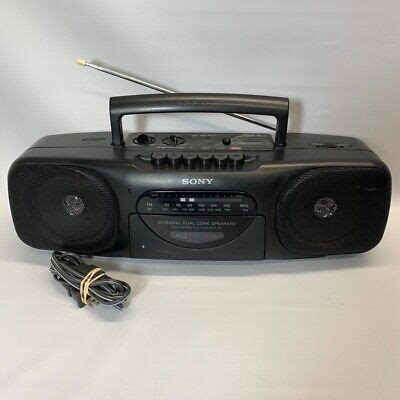 Vintage Sony Cfs B Am Fm Radio Boombox Non Working Cassette Recorder