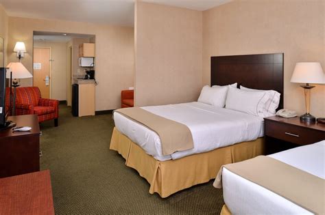 Holiday Inn Express Hotel & Suites Ocean City, an IHG Hotel Ocean City ...