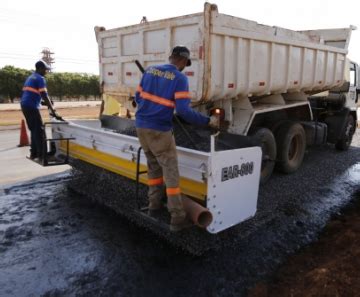 Novo Equipamento Agilizar Servi Os De Pavimenta O