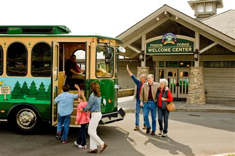 Pigeon Forge Trolleys Make Getting Around A Breeze