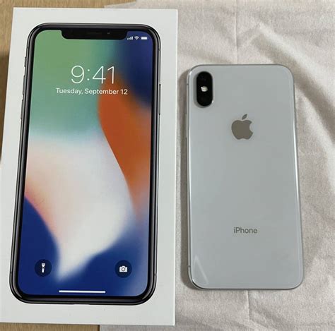 マイドコモ Apple Simロック解除済 ドコモネットワーク の通販 By Revitzs Shop｜アップルならラクマ Iphonex 64gb Silver スマホ