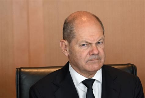 L Allemagne au bord de la récession Olaf Scholz en mission pour