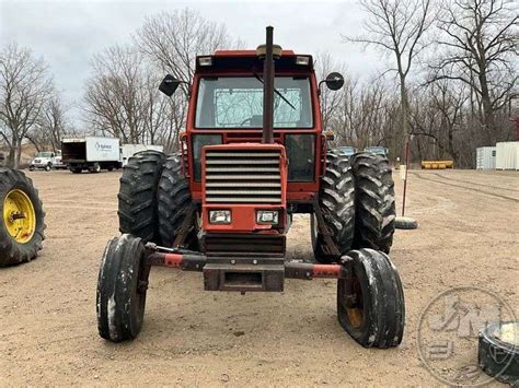 Hesston 1180 Sn 760557 Tractor Jeff Martin Auctioneers Inc