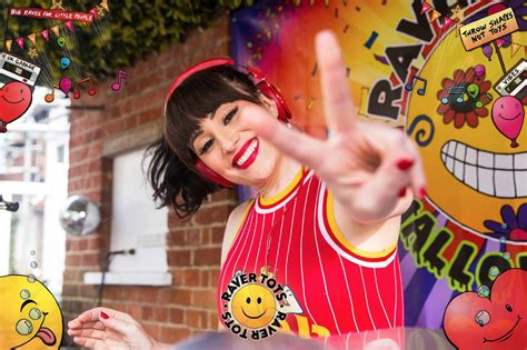 5 Questions With Charlotte Devaney Raver Tots