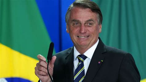 El Presidente De Brasil Jair Bolsonaro Rechaza Las Acusaciones Por Su