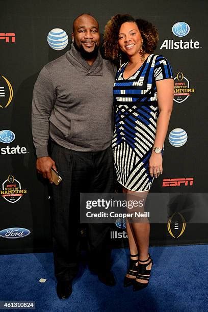 Marcus Spears Photos And Premium High Res Pictures Getty Images