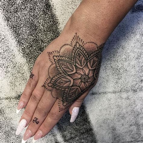 Tatuagem de mandala as MELHORES inspirações para tatuar 50 fotos