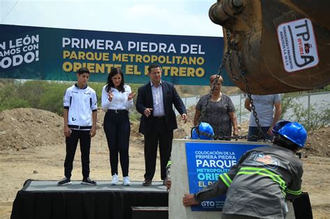 Ponen La Primera Piedra Del Segundo Parque Metropolitano De Le N