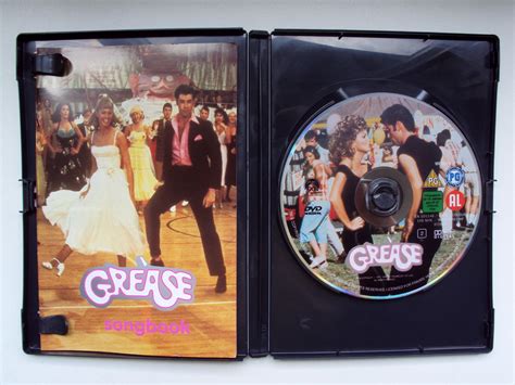 Luz CÂmera ColeÇÃo Grease Dvd T Set Including Dvd Make Up Bag