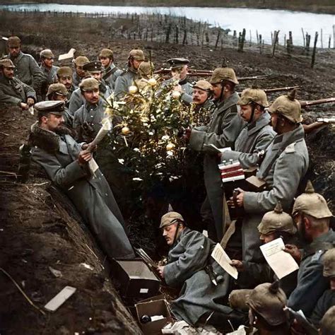 Dicembre 1914 Tregua Di Natale In Trincea I Soldati Tedeschi