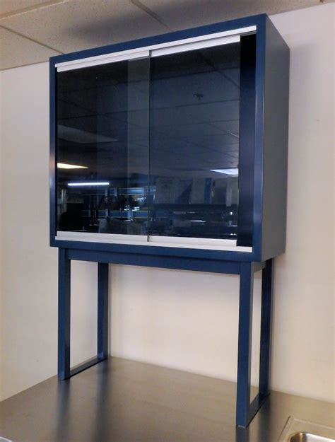 Rdm Laboratory Table With Suspended Cabinets A P Lab Cab Flat Top