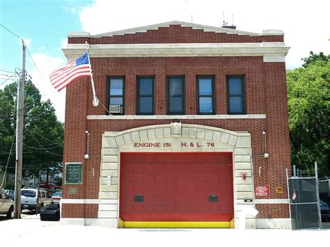 E151 FDNY Firehouse Engine 151 Ladder 76 Tottenville Staten Island