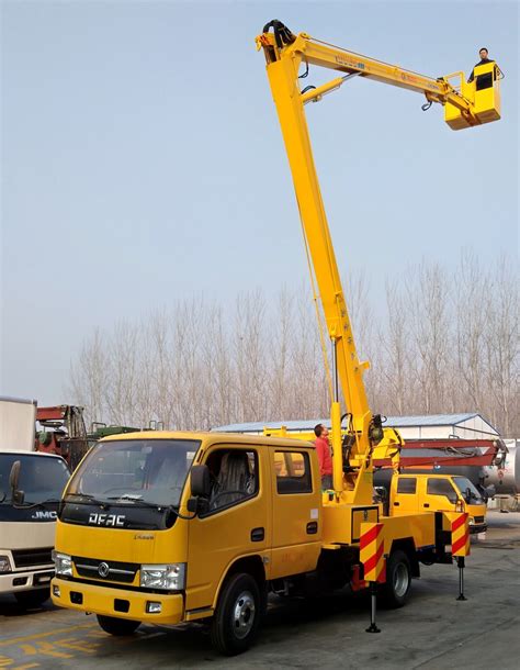 Dongfeng Rhd Lhd Meter High Altitude Operating Vehicle Double Cab