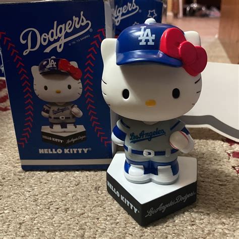 Hello Kitty Bobblehead Dodgers 2025 - Peter B. Elia